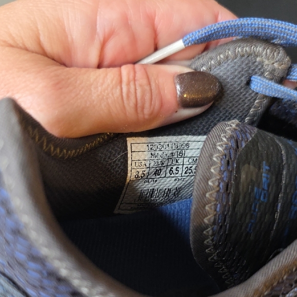 Brooks PURE GRIT 8 Athletic Shoes Ladies Size 8.5 Blue - Picture 5 of 8